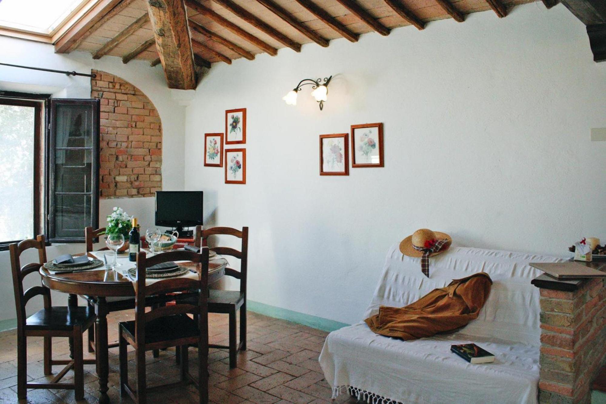 Apartamento Fattoria Bio Pieve A Salti Montalcino Exterior foto