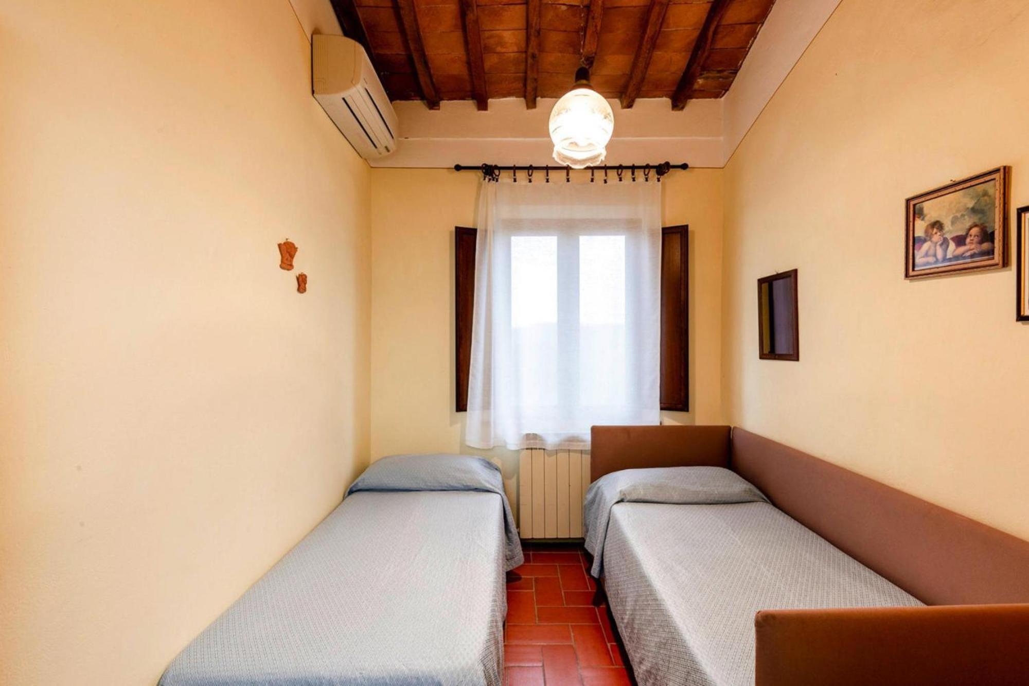 Apartamento Fattoria Bio Pieve A Salti Montalcino Exterior foto