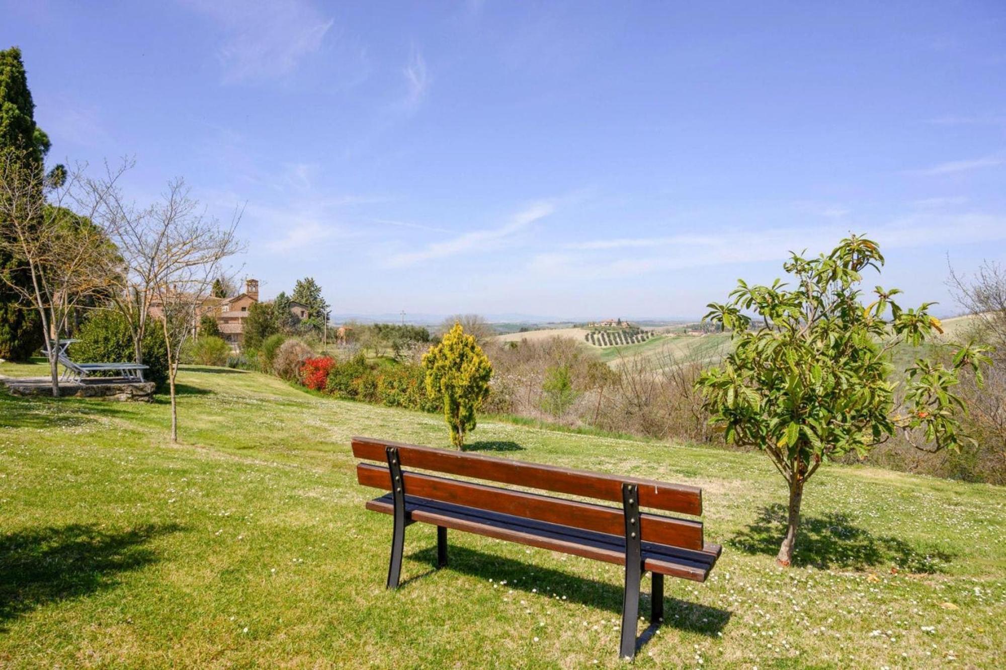 Apartamento Fattoria Bio Pieve A Salti Montalcino Exterior foto