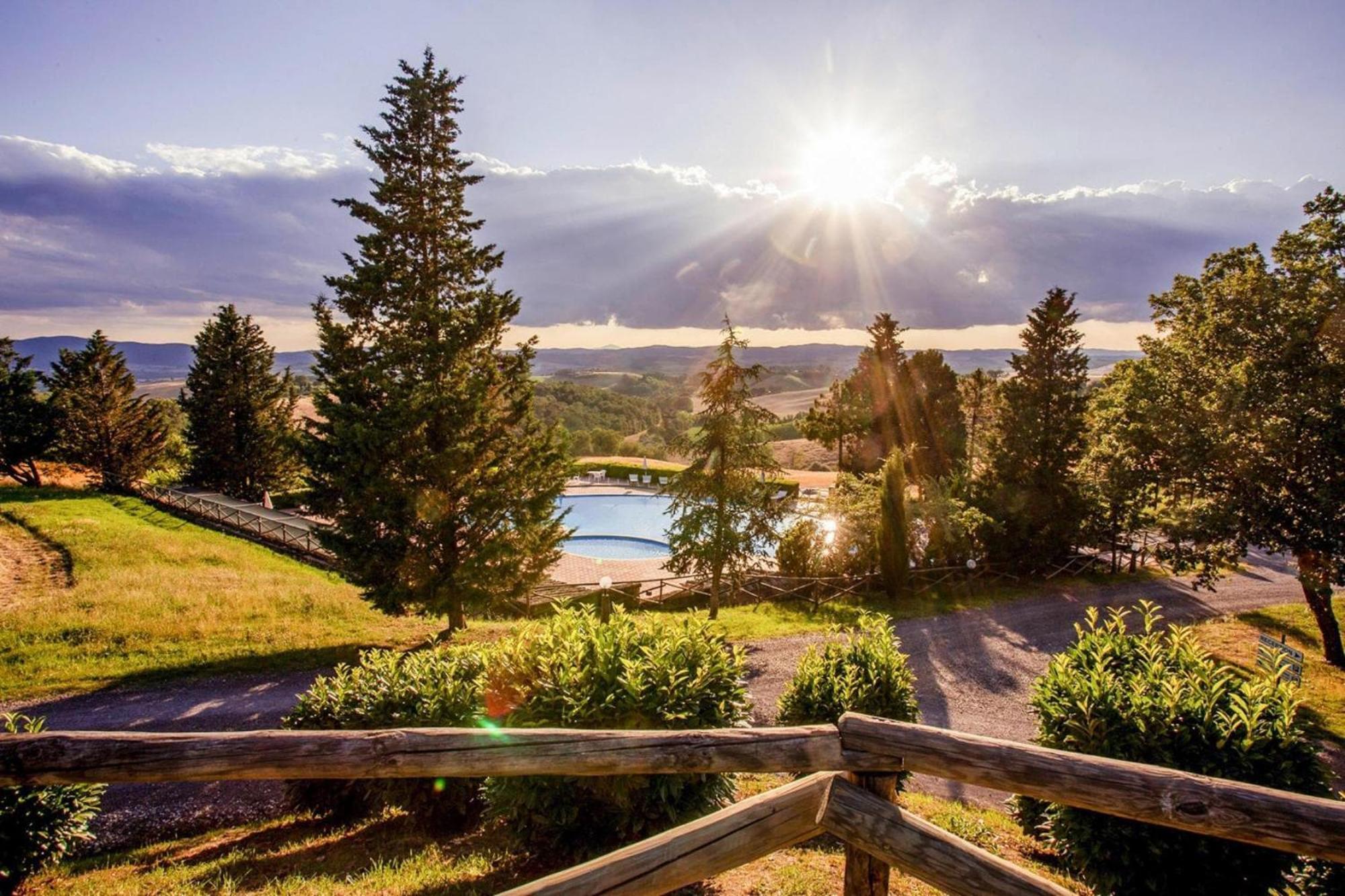 Apartamento Fattoria Bio Pieve A Salti Montalcino Exterior foto